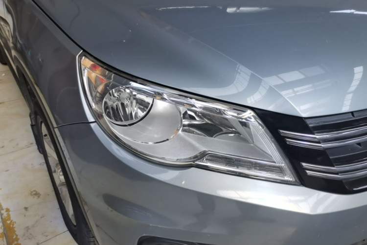 Used Volkswagen Tiguan 2012 1.8TSI Automatic Two-Wheel Drive Trend Edition Right Front Headlight