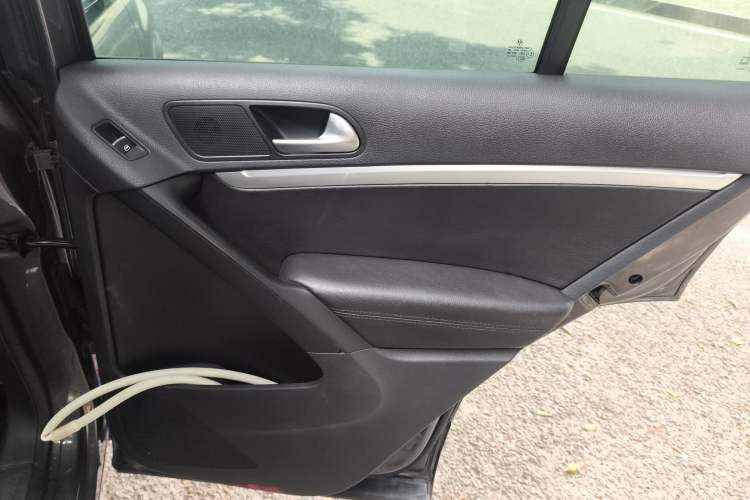 Used Volkswagen Tiguan 2012 2.0 TSI Luxury Edition Right Rear Door Interior
