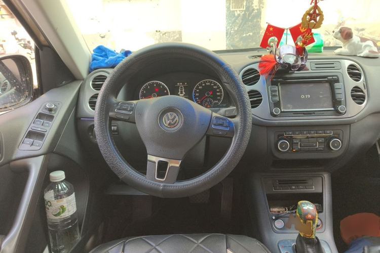 Used Volkswagen Tiguan 2012 2.0 TSI Automatic All-Wheel Drive Flagship Edition Steering Wheel