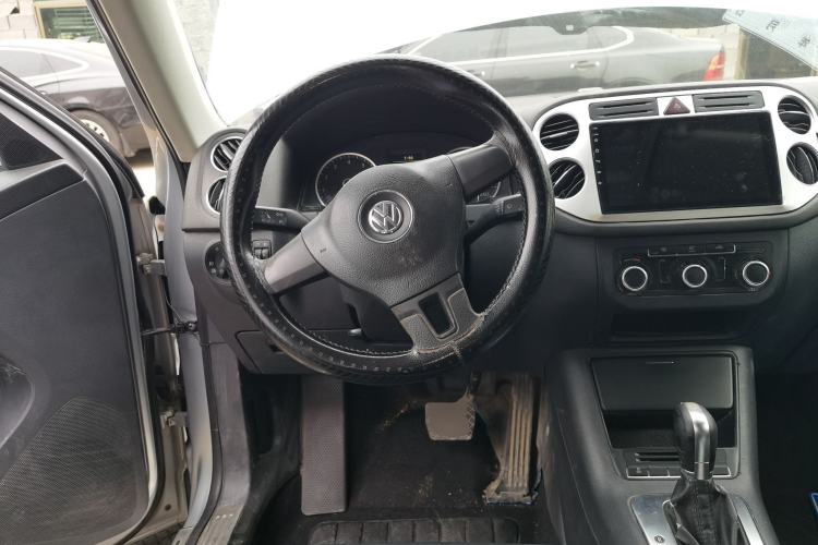 Used Volkswagen Tiguan 2012 1.8TSI Automatic Two-Wheel Drive Urban Edition Steering Wheel