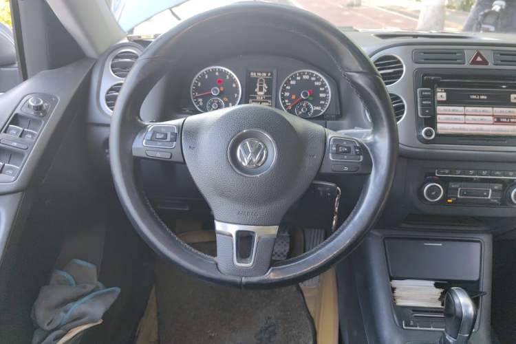 Used Volkswagen Tiguan 2012 1.8TSI Automatic Two-Wheel Drive Elite Edition Steering Wheel