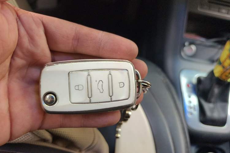 Used Volkswagen Tiguan 2012 2.0 TSI Automatic All-Wheel Drive Flagship Edition Vehicle Key