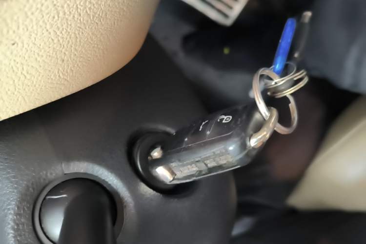 Used Volkswagen Tiguan 2012 1.8TSI Automatic All-Wheel Drive Elite Edition Vehicle Key