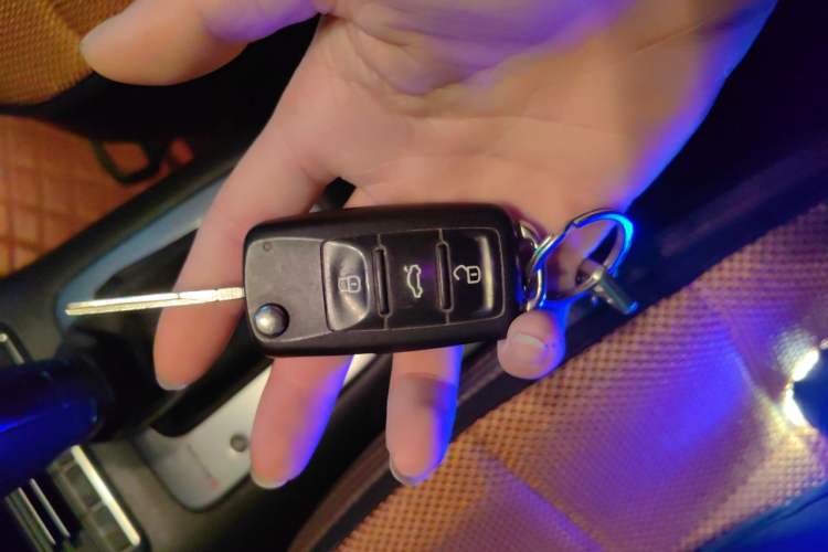 Used Volkswagen Tiguan 2012 2.0 TSI Automatic All-Wheel Drive Elite Edition Vehicle Key