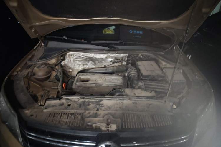 Used Volkswagen Tiguan 2012 1.8TSI Automatic All-Wheel Drive Elite Edition Engine Bay