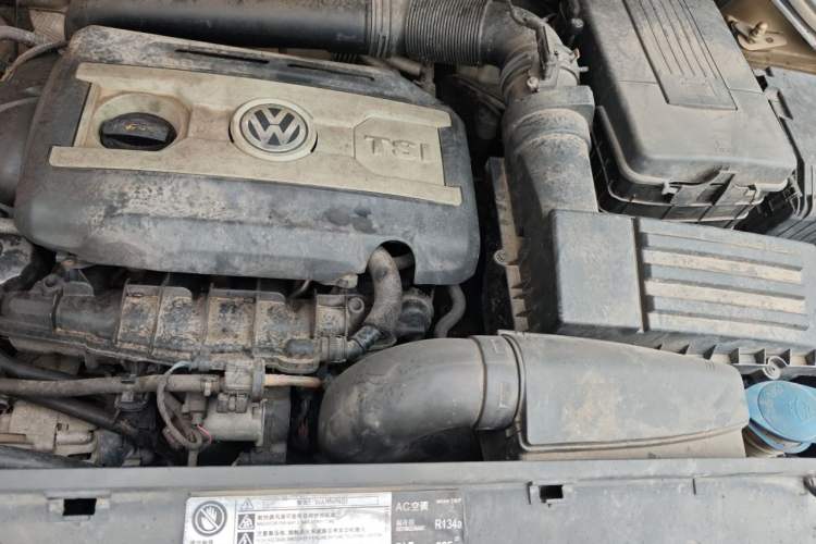 Used Volkswagen Tiguan 2012 1.8TSI Automatic Two-Wheel Drive Elite Edition Engine Bay Left