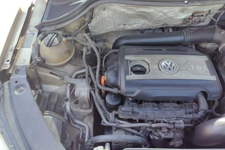 Used Volkswagen Tiguan 2012 1.8TSI Manual Two-Wheel Drive Urban Edition Engine Bay Right