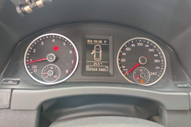 Used Volkswagen Tiguan 2012 1.8TSI Automatic Two-Wheel Drive Elite Edition Instrument Cluster