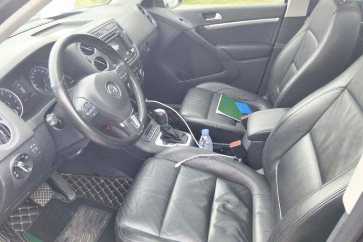 Used Volkswagen Tiguan 2012 2.0 TSI Comfort Edition Left Front Seat