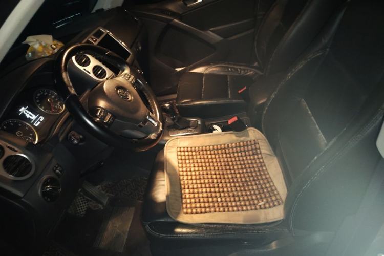 Used Volkswagen Tiguan 2012 1.8TSI Automatic All-Wheel Drive Elite Edition Left Front Seat