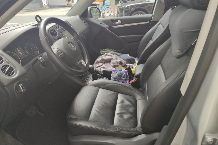 Used Volkswagen Tiguan 2012 2.0 TSI Luxury Edition Left Front Seat