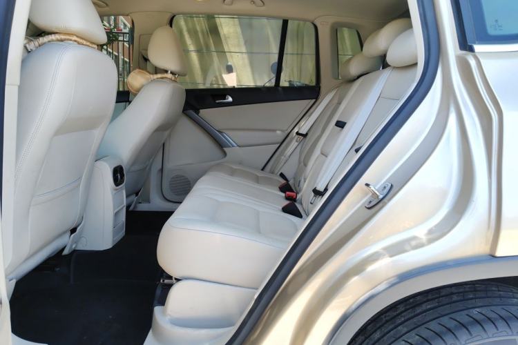 Used Volkswagen Tiguan 2012 1.8TSI Automatic Two-Wheel Drive Elite Edition Left Rear Seat