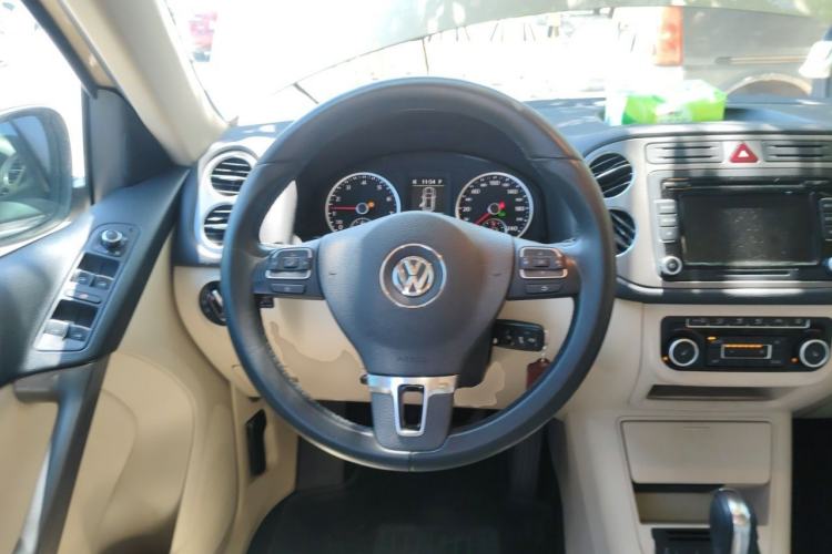 Used Volkswagen Tiguan 2012 1.8TSI Automatic Two-Wheel Drive Elite Edition Steering Wheel