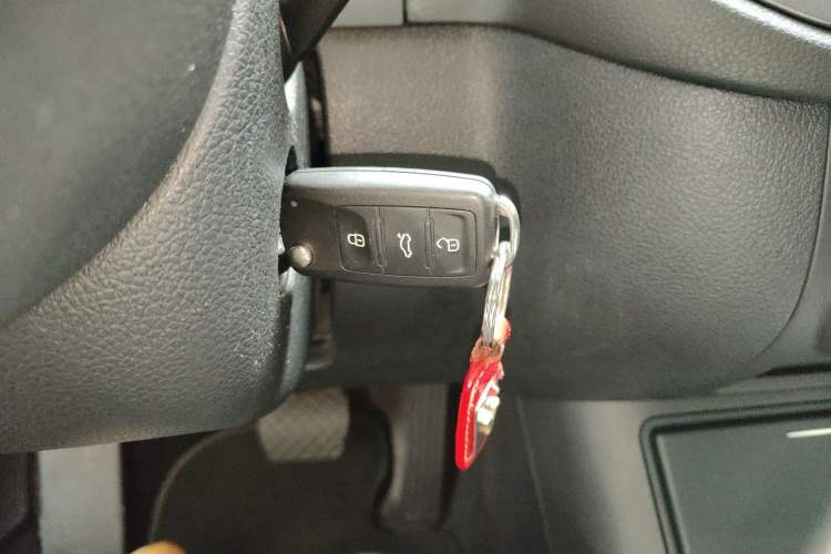 Used Volkswagen Tiguan 2012 2.0 TSI Luxury Edition Vehicle Key
