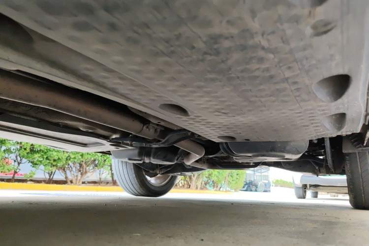 Used Volkswagen Tiguan 2012 2.0 TDI Luxury Edition Chassis Rear Left