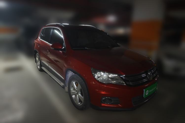 Used Volkswagen Tiguan 2012 1.8TSI Automatic All-Wheel Drive Elite Edition Front Right 45 Deg