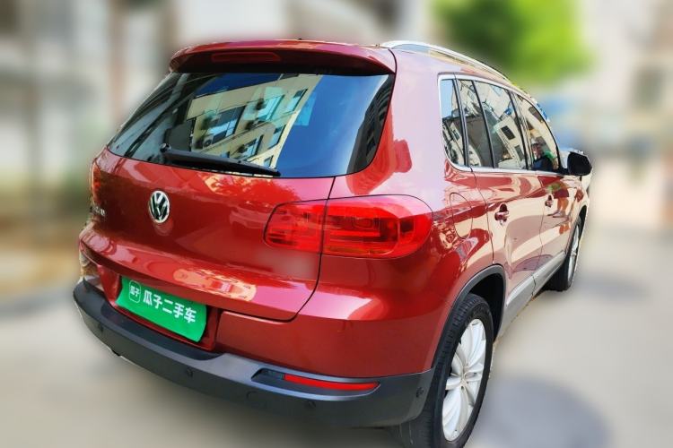 Used Volkswagen Tiguan 2012 2.0 TDI Luxury Edition Rear Right 45 Deg