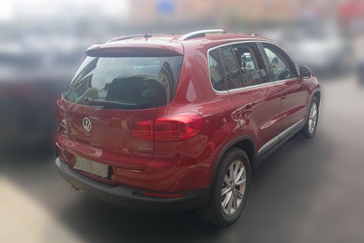 Used Volkswagen Tiguan 2012 2.0 TSI Comfort Edition Rear Right 45 Deg