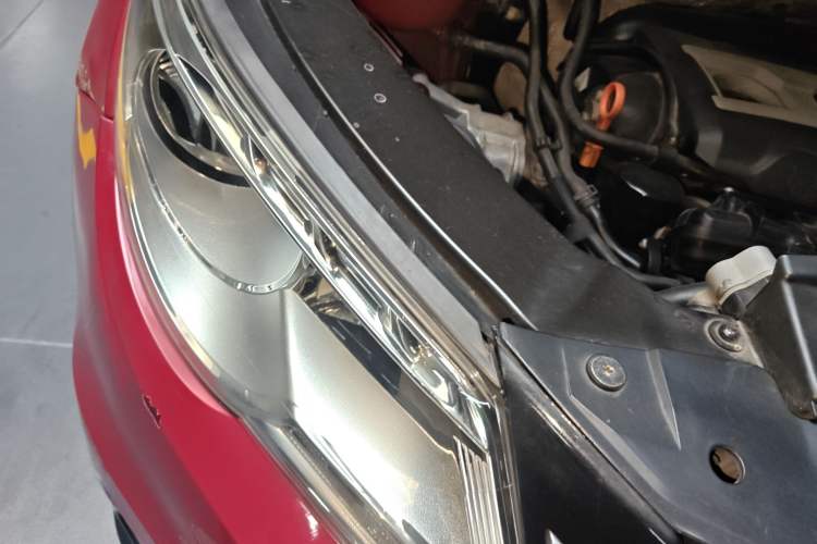 Used Volkswagen Tiguan 2012 1.8TSI Automatic All-Wheel Drive Fashion Edition Right Front Headlight