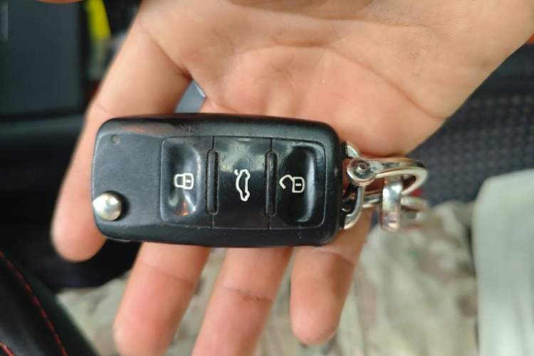 Used Volkswagen Tiguan 2012 1.8TSI Automatic All-Wheel Drive Elite Edition Vehicle Key