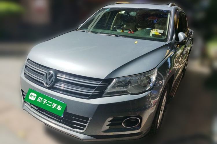 Used Volkswagen Tiguan 2012 1.8TSI Automatic Two-Wheel Drive Elite Edition Guazi used car, China used car export, Used car for sale, Used  cars, Cheapest cars for sale