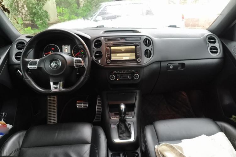 Used Volkswagen Tiguan 2012 2.0 TSI Luxury Edition Center Console