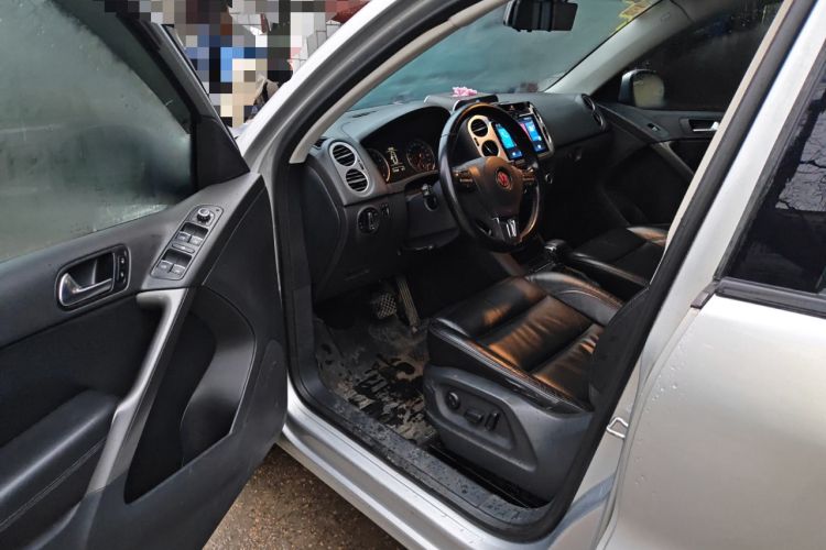 Used Volkswagen Tiguan 2012 1.8TSI Automatic Two-Wheel Drive Trend Edition Driver Seat