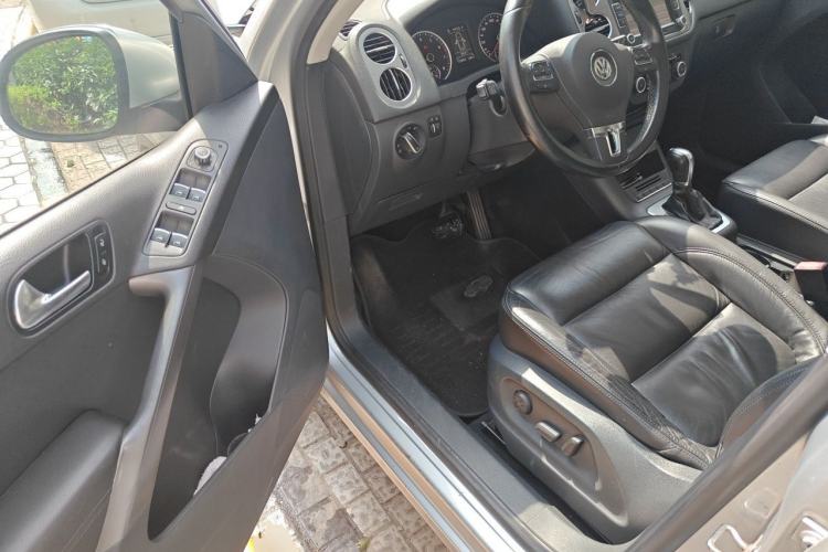 Used Volkswagen Tiguan 2012 1.8TSI Automatic Two-Wheel Drive Elite Edition Driver Seat