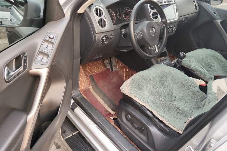 Used Volkswagen Tiguan 2012 1.8TSI Manual Two-Wheel Drive Enjoyment Edition Driver Seat