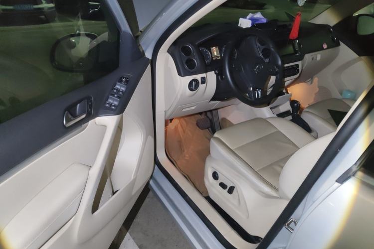 Used Volkswagen Tiguan 2012 2.0 TSI Luxury Edition Driver Seat