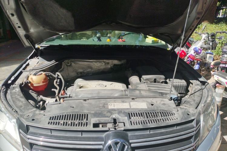 Used Volkswagen Tiguan 2012 1.8TSI Automatic Two-Wheel Drive Elite Edition Engine Bay