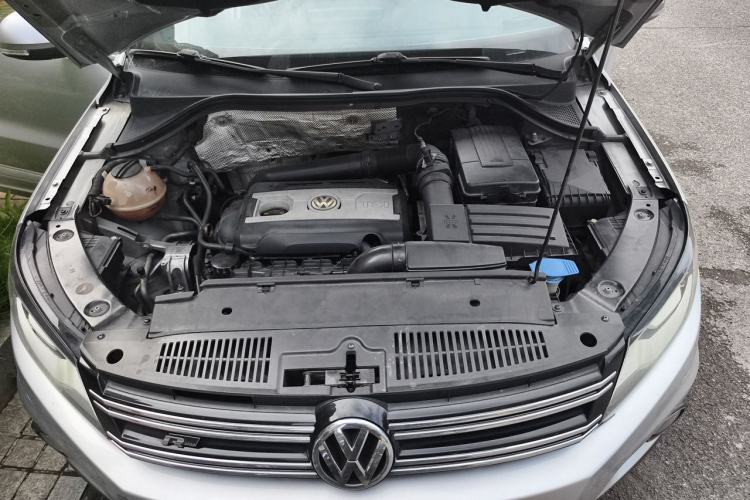 Used Volkswagen Tiguan 2012 2.0 TSI Luxury Edition Engine Bay