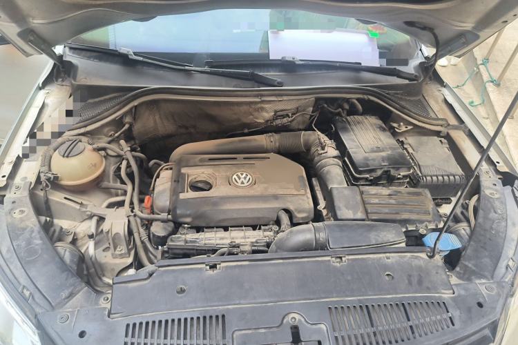 Used Volkswagen Tiguan 2012 1.8TSI Automatic All-Wheel Drive Elite Edition Engine Bay