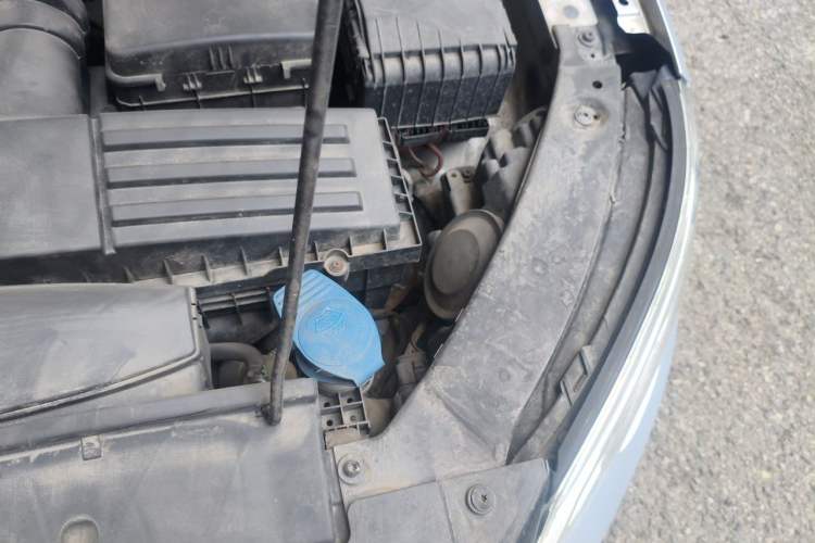 Used Volkswagen Tiguan 2012 2.0 TSI Automatic All-Wheel Drive Flagship Edition Engine Bay Left