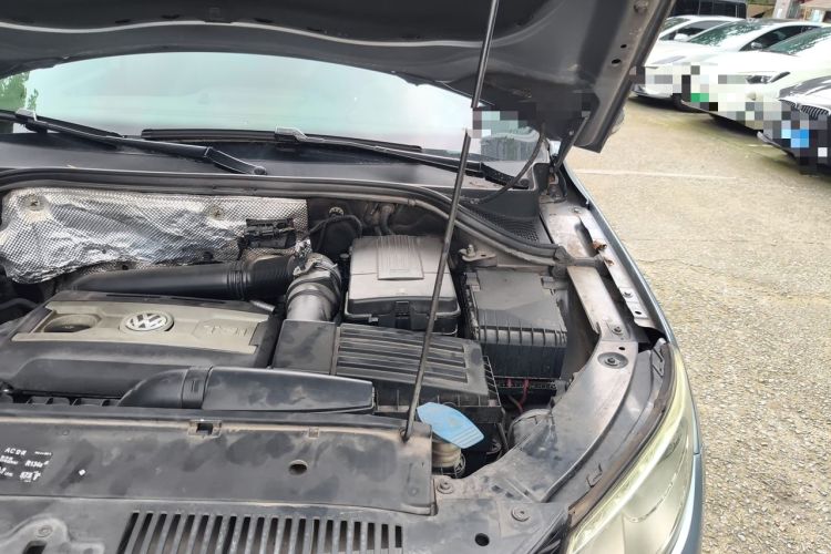 Used Volkswagen Tiguan 2012 1.8TSI Automatic Two-Wheel Drive Trend Edition Engine Bay Left