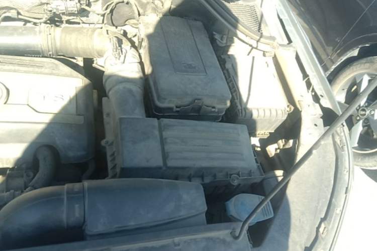 Used Volkswagen Tiguan 2012 1.8TSI Automatic Two-Wheel Drive Elite Edition Engine Bay Left