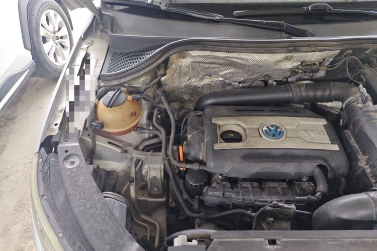 Used Volkswagen Tiguan 2012 1.8TSI Automatic Two-Wheel Drive Elite Edition Engine Bay Right