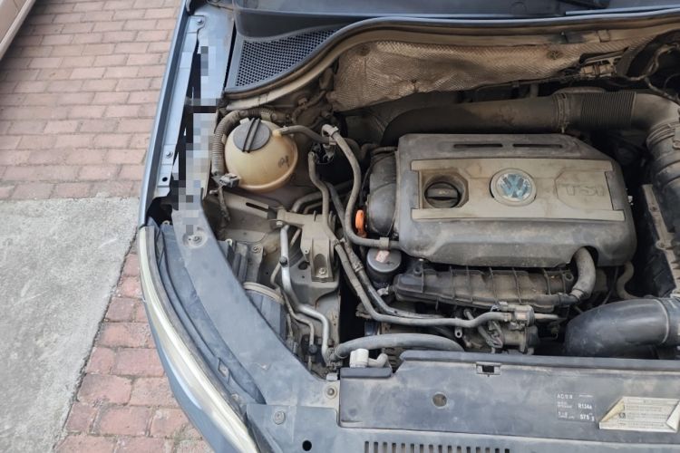 Used Volkswagen Tiguan 2012 1.8TSI Automatic Two-Wheel Drive Elite Edition Engine Bay Right