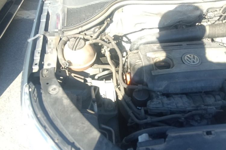 Used Volkswagen Tiguan 2012 1.8TSI Automatic Two-Wheel Drive Elite Edition Engine Bay Right