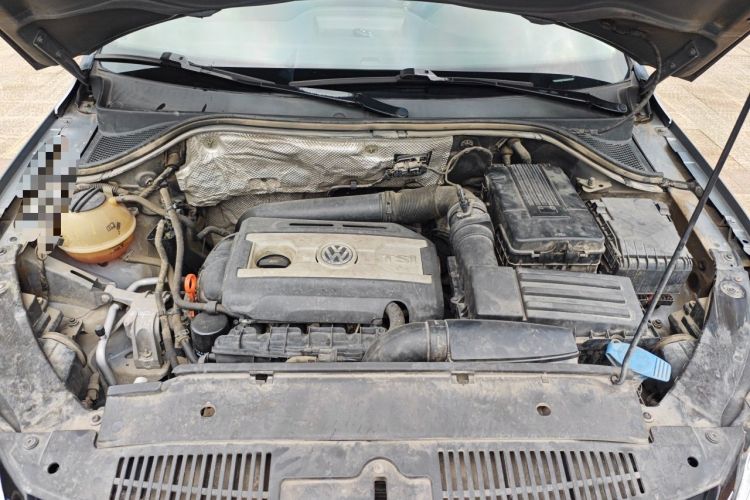 Used Volkswagen Tiguan 2012 1.8TSI Automatic Two-Wheel Drive Elite Edition Engine Bay