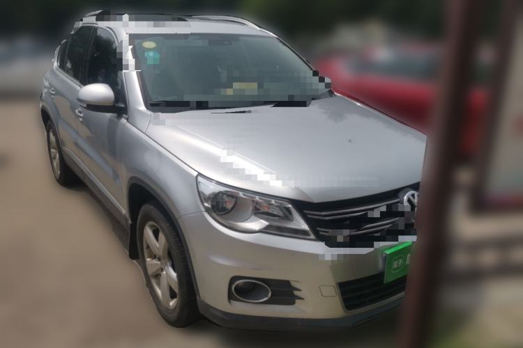Used Volkswagen Tiguan 2012 1.8TSI Automatic All-Wheel Drive Elite Edition Front Right 45 Deg