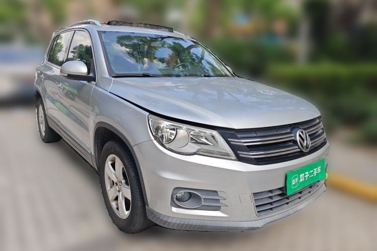 Used Volkswagen Tiguan 2012 1.8TSI Automatic Two-Wheel Drive Elite Edition Front Right 45 Deg