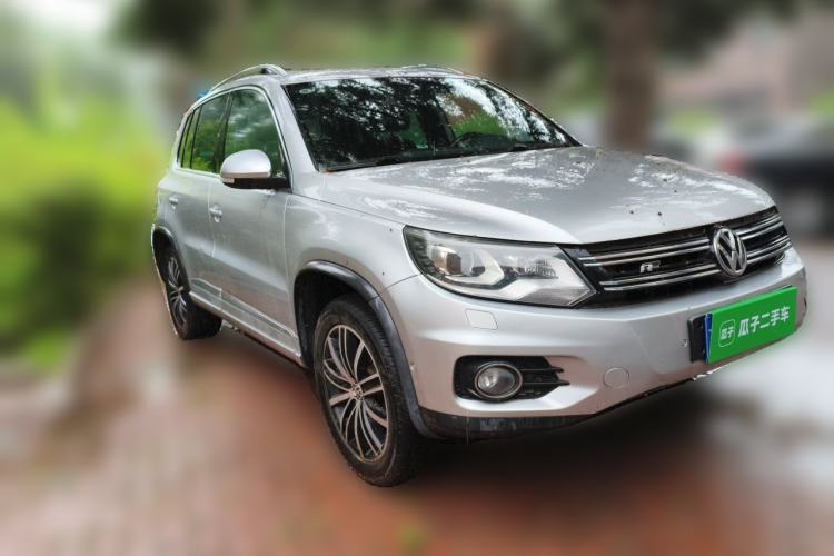 Used Volkswagen Tiguan 2012 2.0 TSI Luxury Edition Front Right 45 Deg