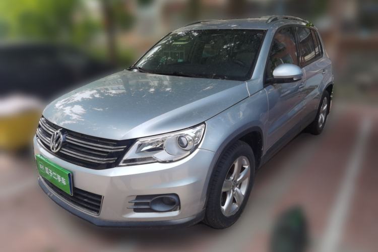 Used Volkswagen Tiguan 2012 1.8TSI Manual Two-Wheel Drive Urban Edition Guazi used car, China used car export, Used car for sale, Used  cars, Cheapest cars for sale