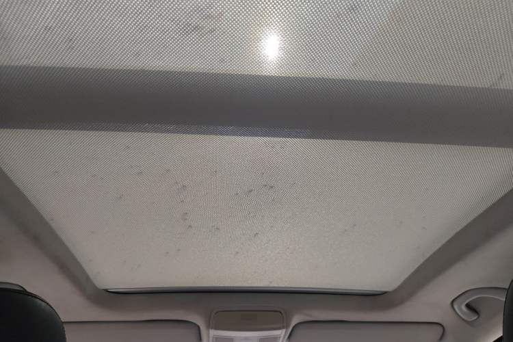 Used Volkswagen Tiguan 2012 1.8TSI Automatic Two-Wheel Drive Elite Edition Headliner