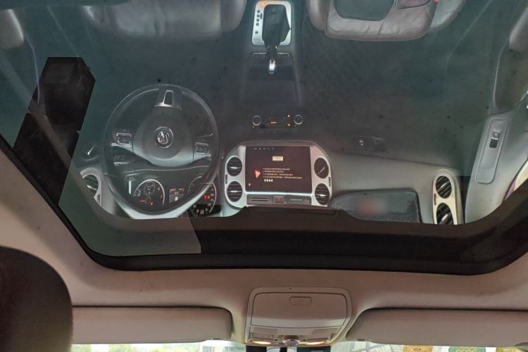 Used Volkswagen Tiguan 2012 2.0 TSI Comfort Edition Headliner