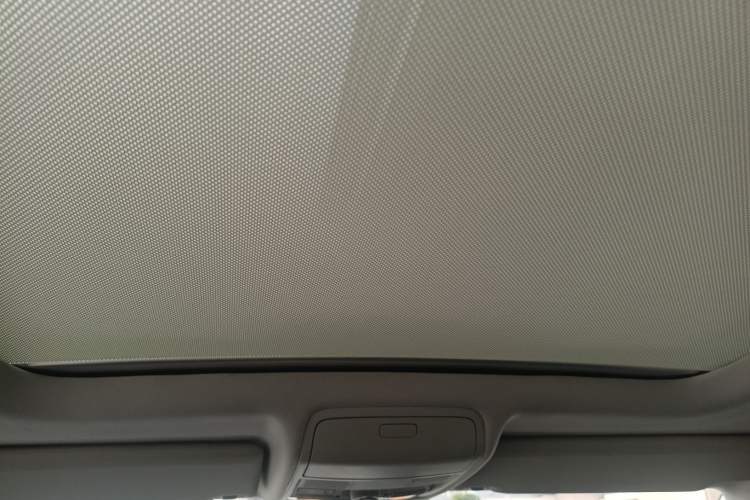 Used Volkswagen Tiguan 2012 2.0 TSI Comfort Edition Headliner