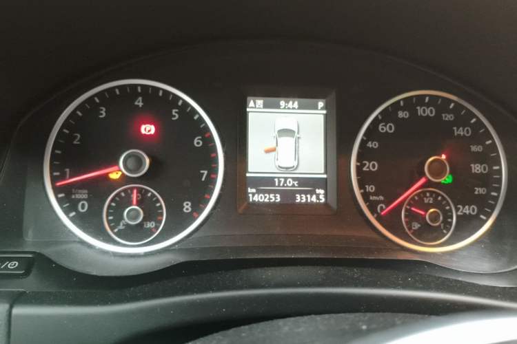 Used Volkswagen Tiguan 2012 2.0 TSI Luxury Edition Instrument Cluster
