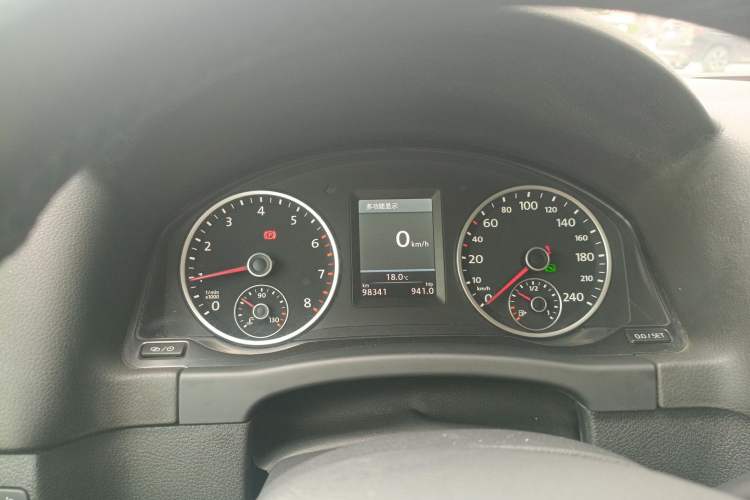 Used Volkswagen Tiguan 2012 2.0 TSI Comfort Edition Instrument Cluster