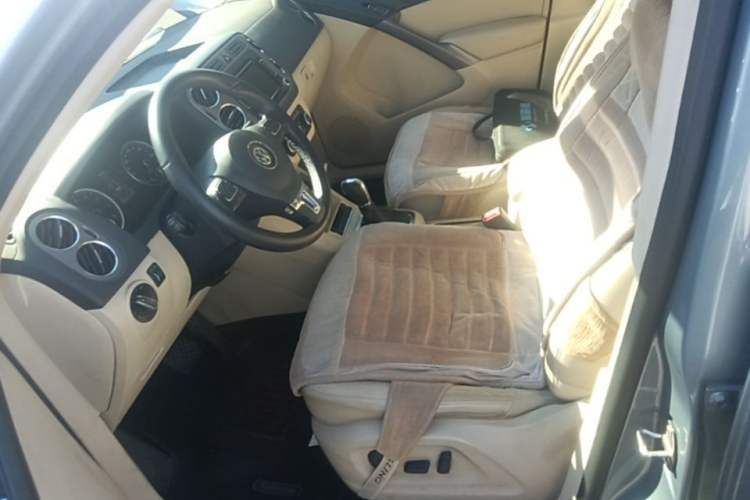 Used Volkswagen Tiguan 2012 1.8TSI Automatic Two-Wheel Drive Elite Edition Left Front Seat